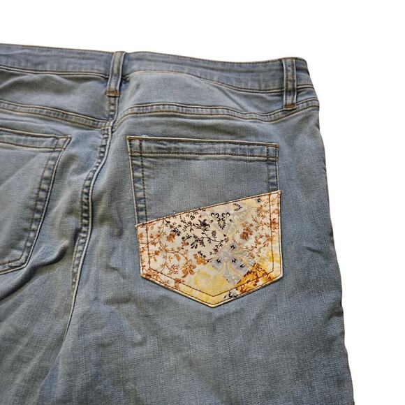 Good Hart Vintage-Inspired Wide Leg Jeans Size 12 - Picture 4 of 7